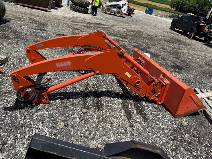 kubota-m5640su-image-4