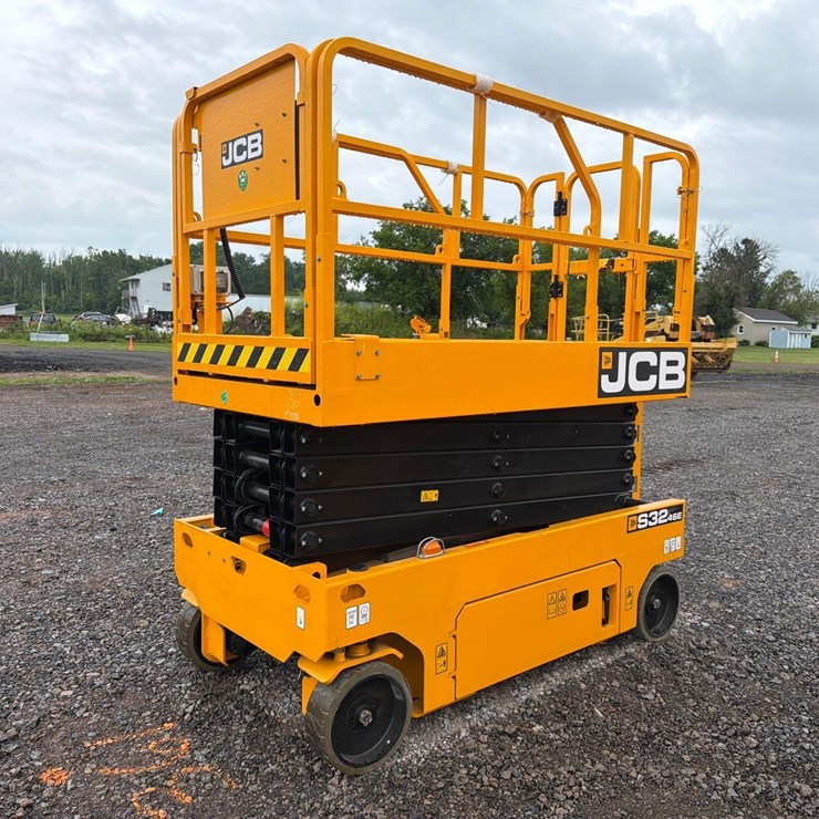 JCB S3246E