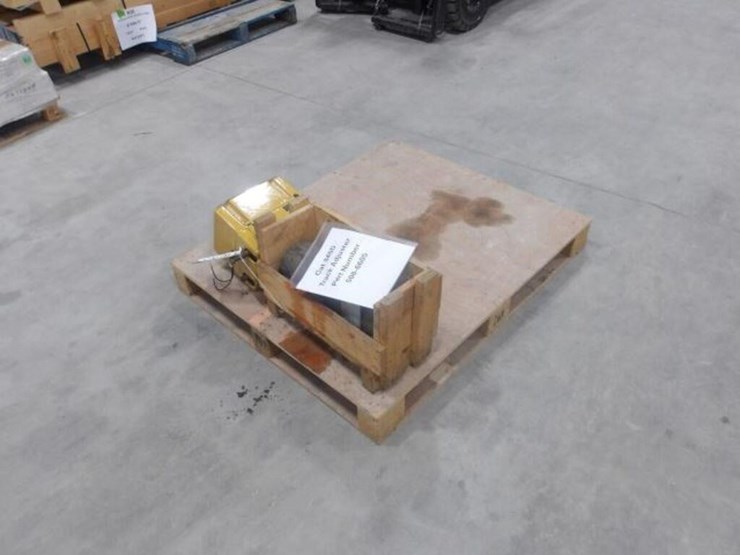 caterpillar-345d-image-7