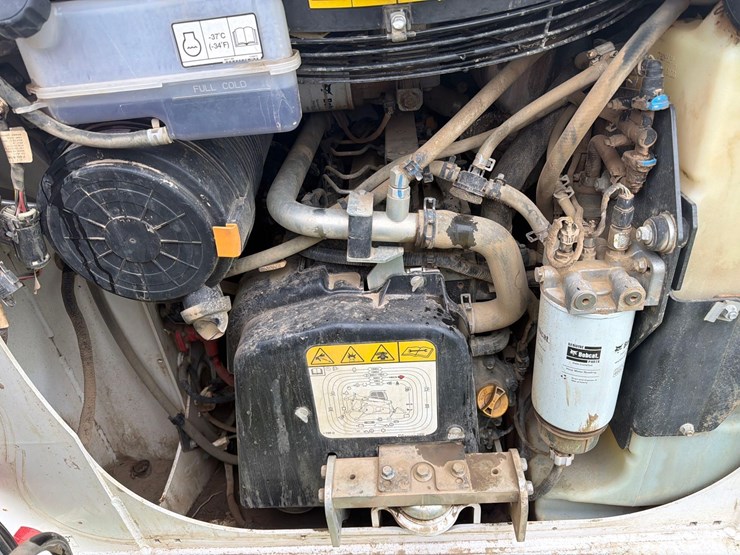 2023-bobcat-t66-image-10
