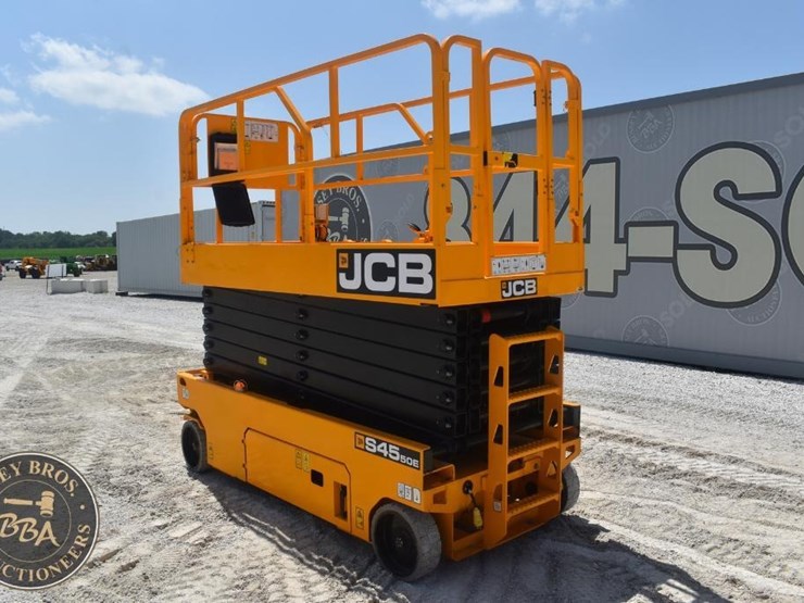 2023-jcb-s4550e-image-3