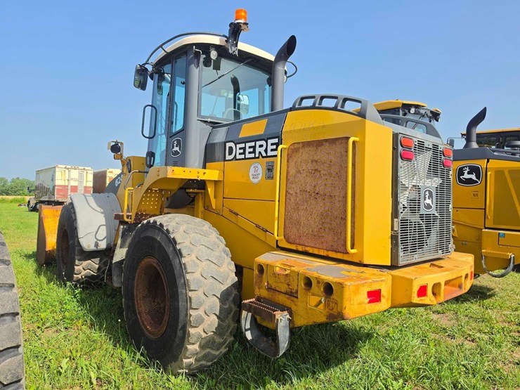 deere-624k-image-6