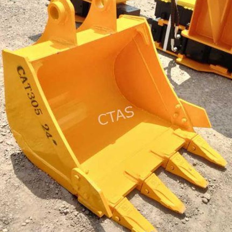 #137 • CAT305 24" Excavator Bucket