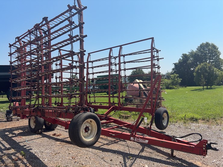 mcfarlane-36'-drag-harrow-image-4