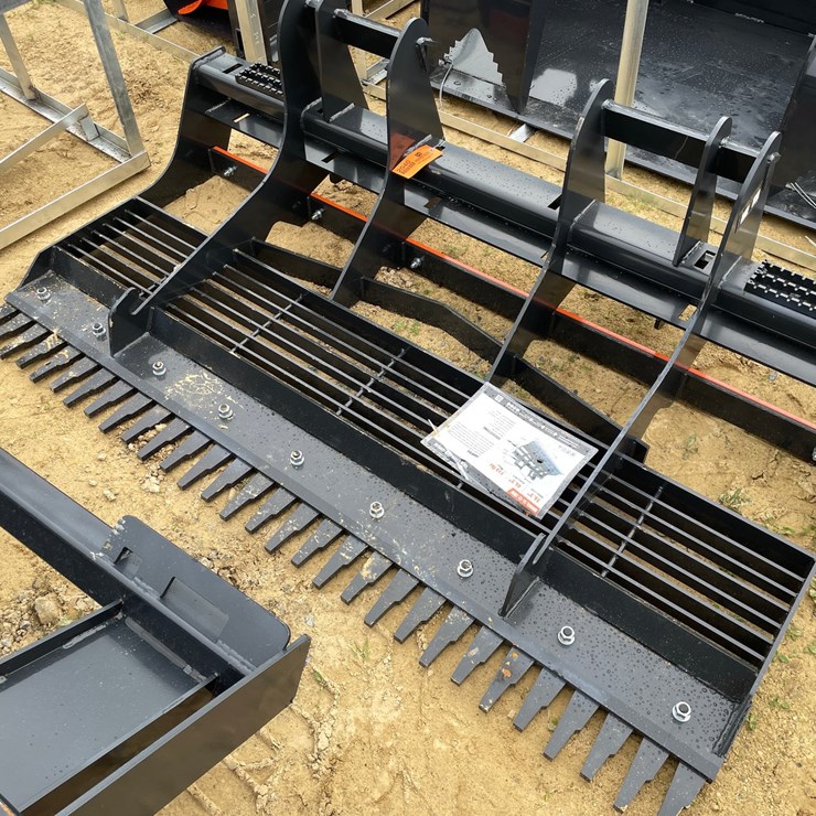#2040 • New Wolverine Skid Steer Land Leveler Attachment