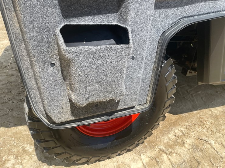 2018-bobcat-3400-image-30