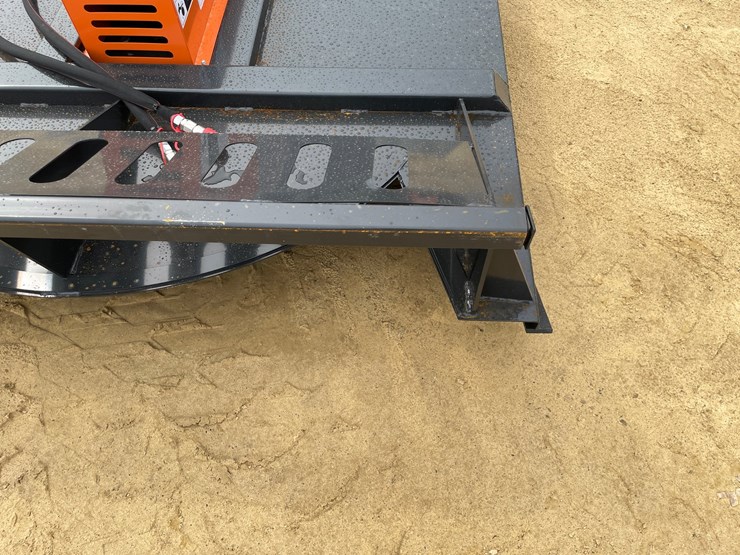 #2018-•-new-wolverine-72"-skid-steer-brush-cutter-attachment-image-9