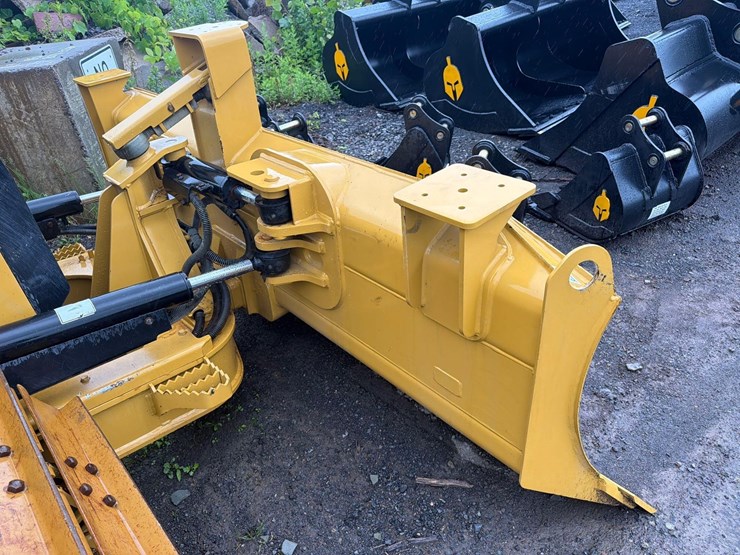 2018-caterpillar-d3k2-lgp-image-14