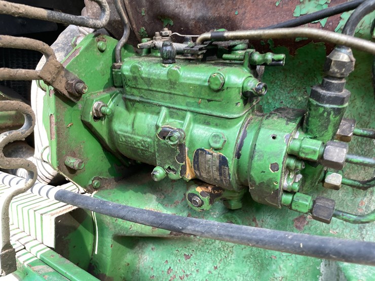 john-deere-2755-image-29