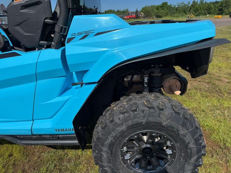 #1428-•-2023-yamaha-wolverine-rmax-4x4-utv-image-29