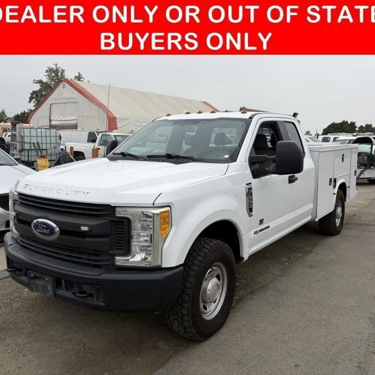 2017 FORD F350