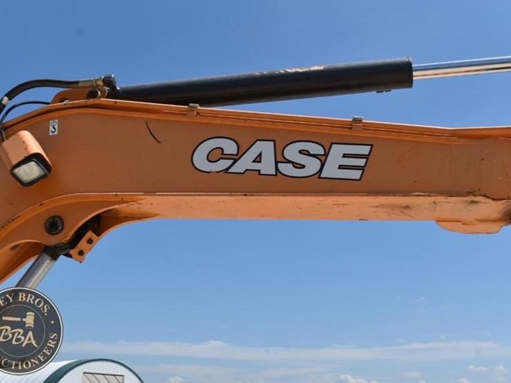 2017-case-cx57c-image-29