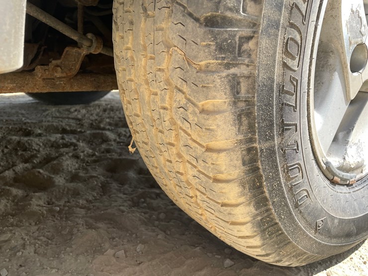 2003-toyota-sequoia-image-138