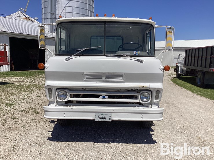 1970-chevrolet-c60-image-2
