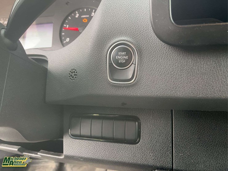 2021-mercedes-benz-sprinter-c240-turbo-diesel-cargo-van-image-21