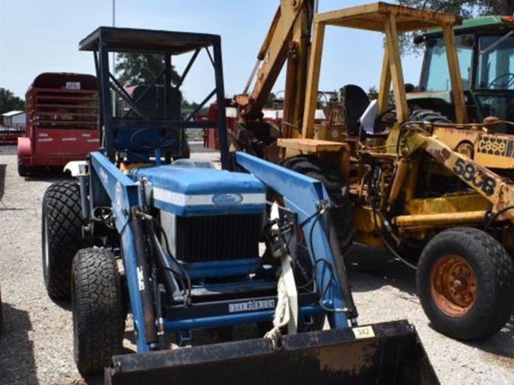 ford-1710-image-2