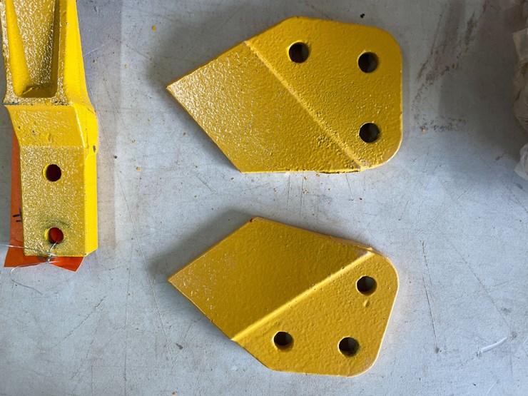 #2078-•-new-mini-bucket/side-teeth-kit-image-2