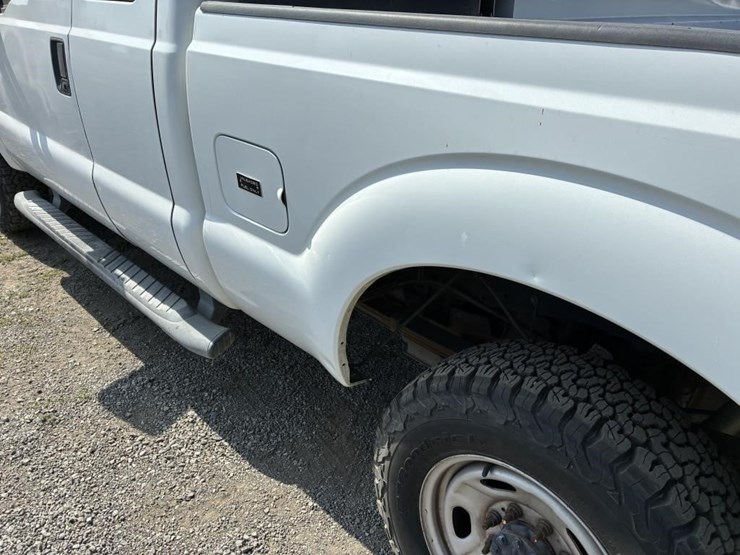 2011-ford-f250-image-5
