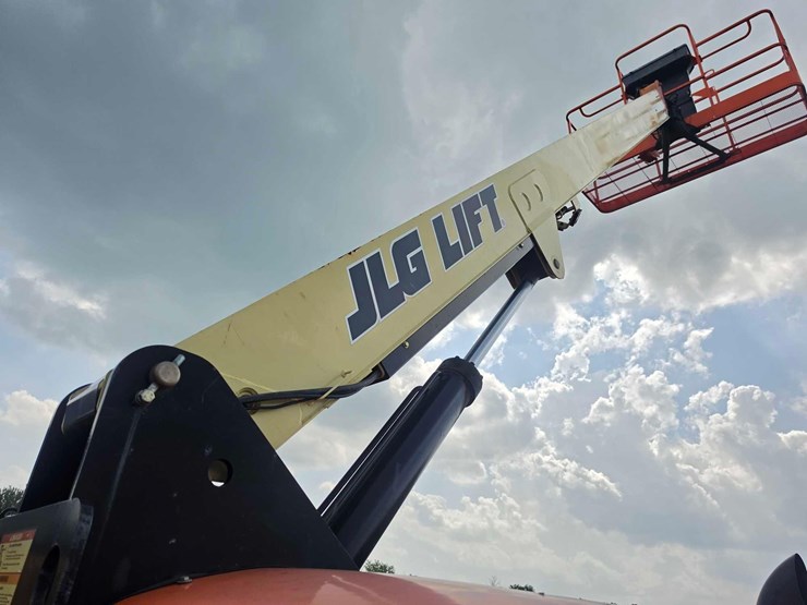 jlg-400s-image-6