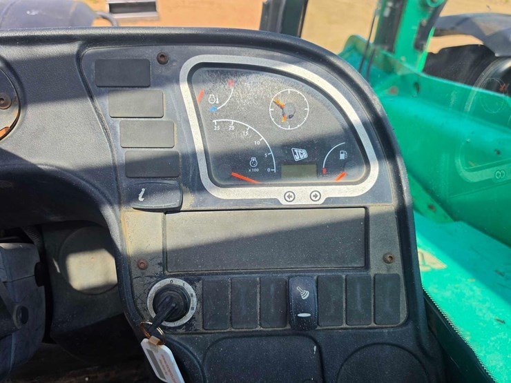 jcb-509-42-image-13