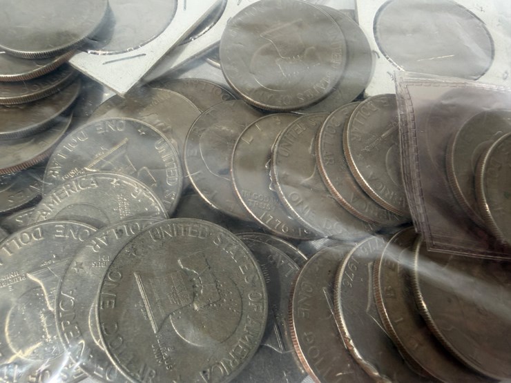 #40036-•-(50)-1776-1976-bicentennial-one-dollar-coins-image-4