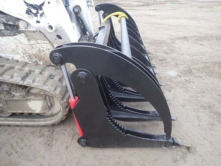 wildcat-84"-skid-steer-heavy-duty-root-rake-grapple-image-5