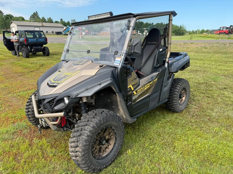 #1425-•-2020-yamaha-wolverine-x2-4x4-utv-image-1