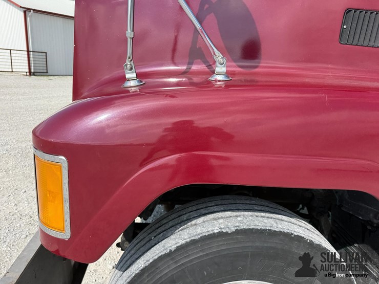 2000-mack-ch600-image-9