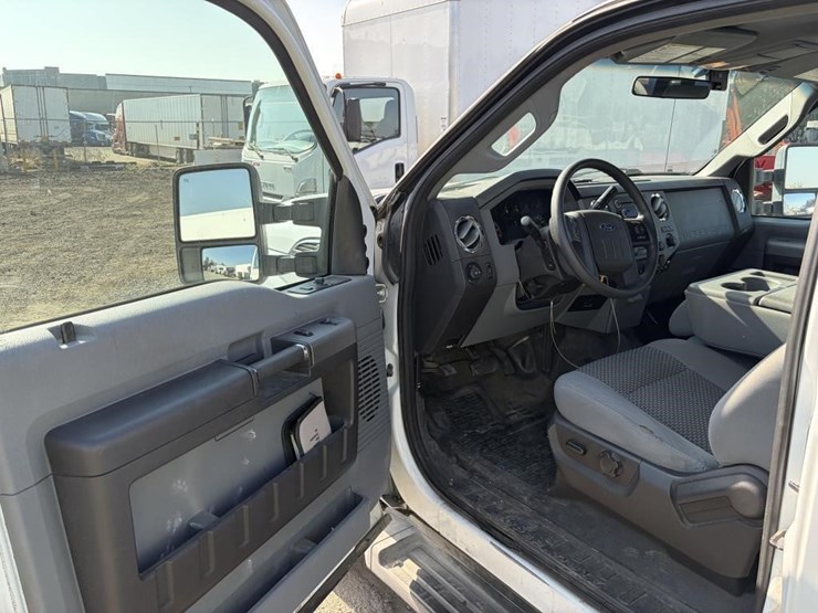 2012-ford-f250-image-15