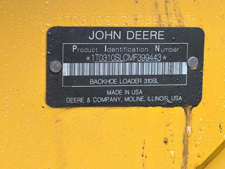 2021-john-deere-310-image-16