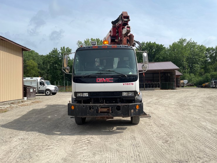 2002-gmc-t8500-image-2