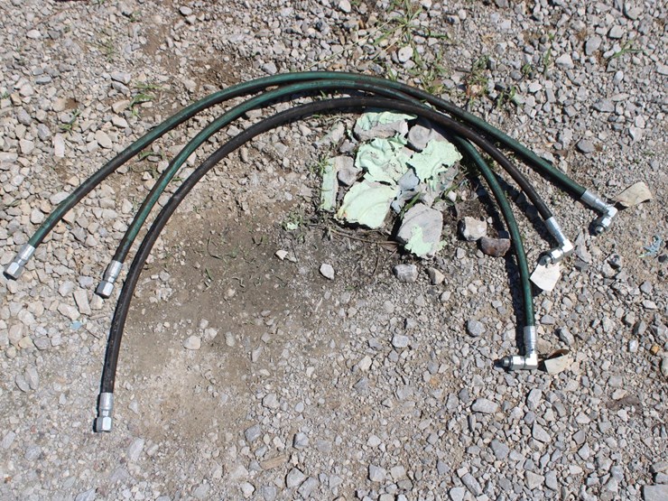 three,-eaton-hydraulic-hoses-0.38"-(400-bar)-image-1