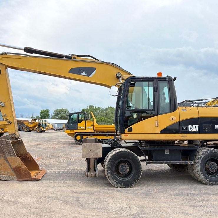 CATERPILLAR M318D