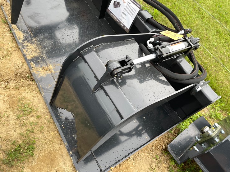 #2039-•-new-wolverine-skid-steer-grapple-bucket-image-7