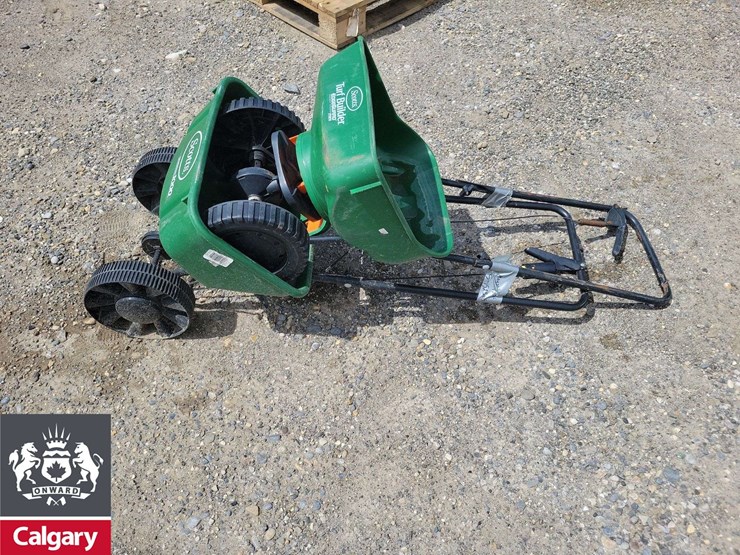 2-spreader-image-4