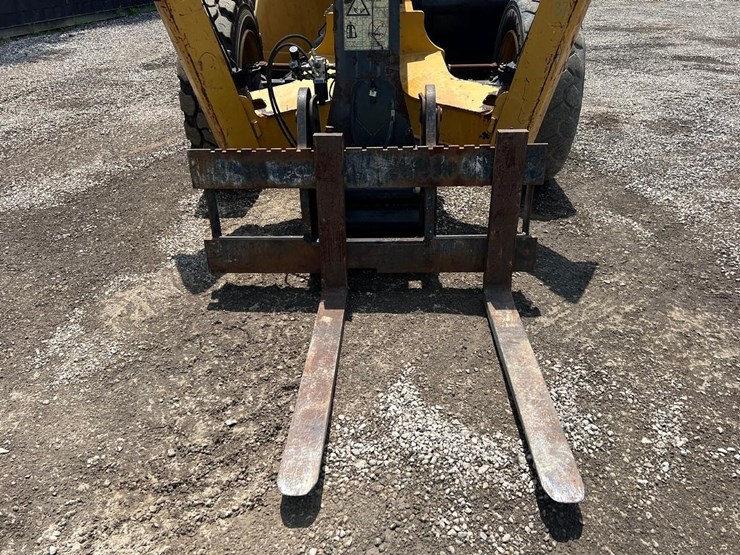 caterpillar-tl642c-image-10