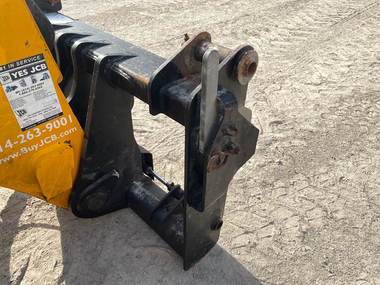 jcb-tm320-image-14