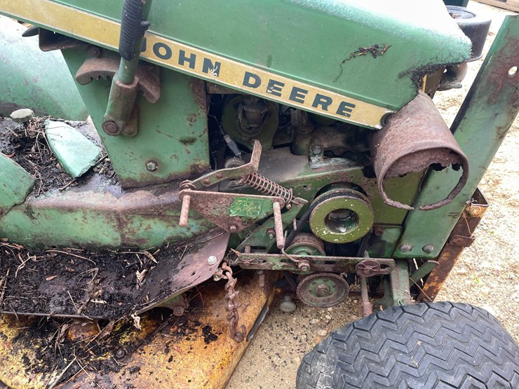john-deere-110-image-6