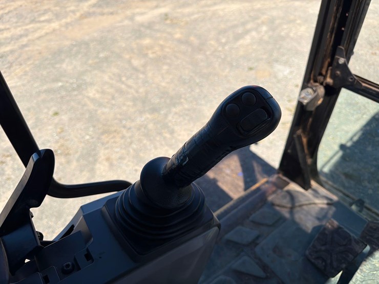 2019-caterpillar-313fl-image-30
