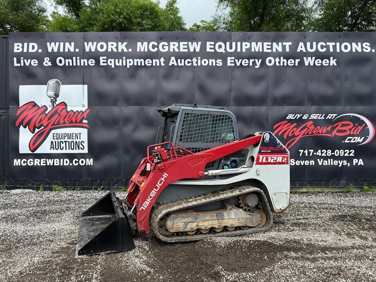 2022-takeuchi-tl12r2-image-1