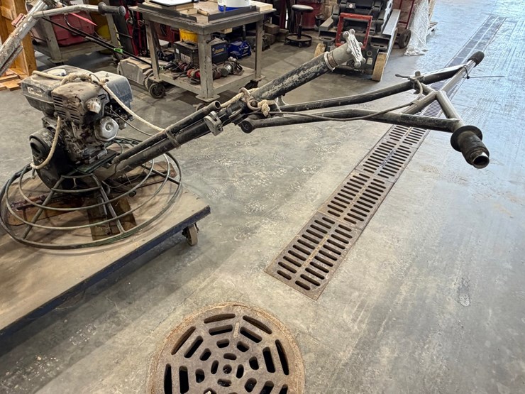#1813-•-36"-power-trowel-w/-8hp-honda-image-1