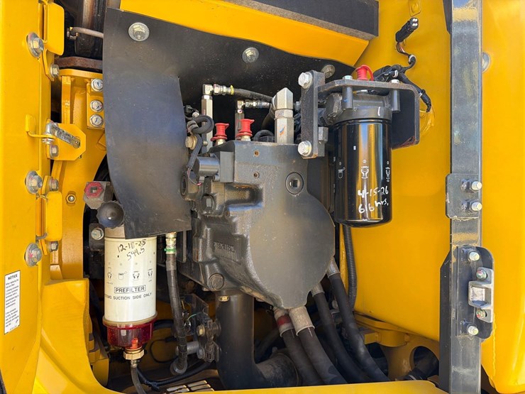 komatsu-pc238us-lc-11-image-13