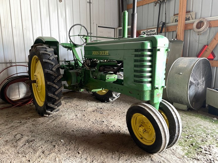 john-deere-model-b-image-3