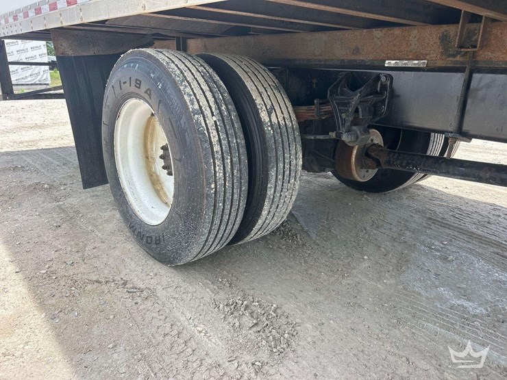 2018-international-durastar-4300-image-21