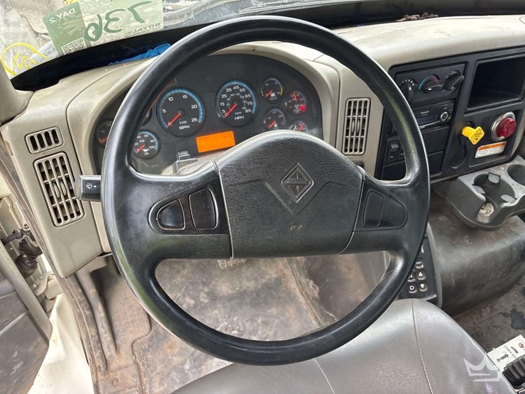 2018-international-7600-image-29