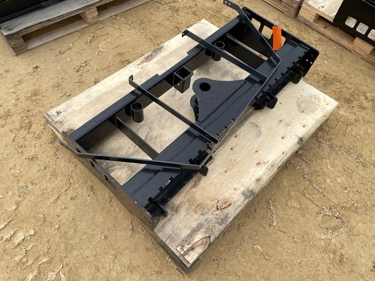 #2005-•-new-wolverine-pallet-fork-frame-image-3