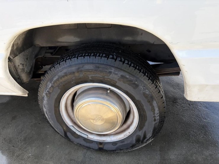 2002-ford-transit-image-5