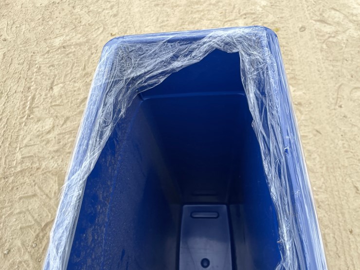 #3407-•-(2)-new-tough-guy-recycling-bins-image-8