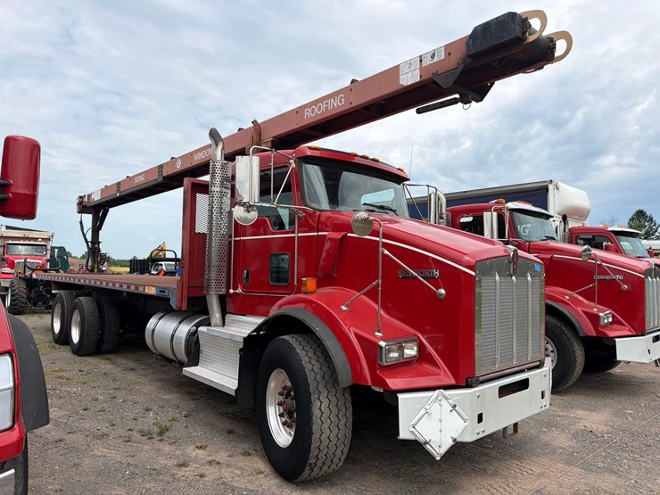 2013-kenworth-t880-image-2