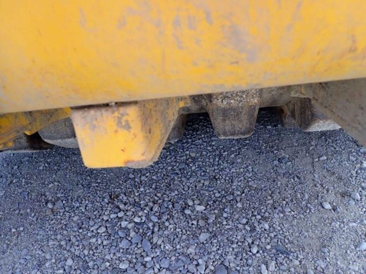2003-bomag-bw145pdh-3-image-44